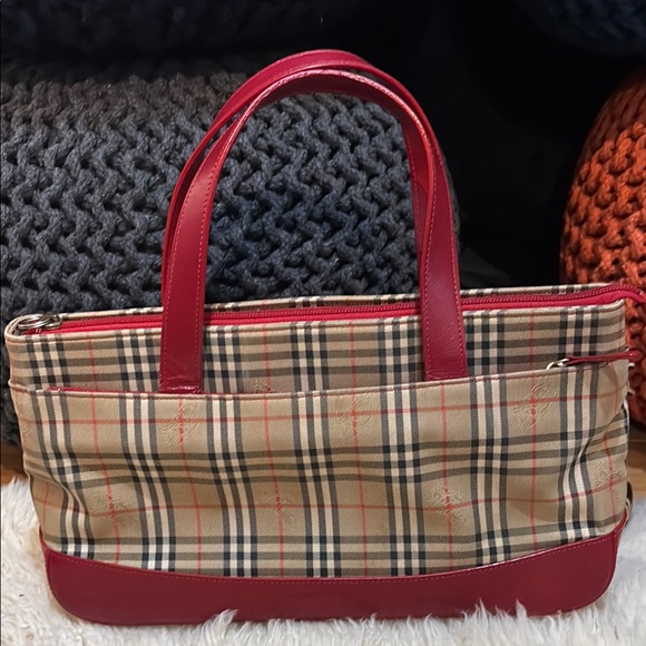 Burberry Tan and Red Checkered Haymarket Tote Bag - Picture 1 of 11